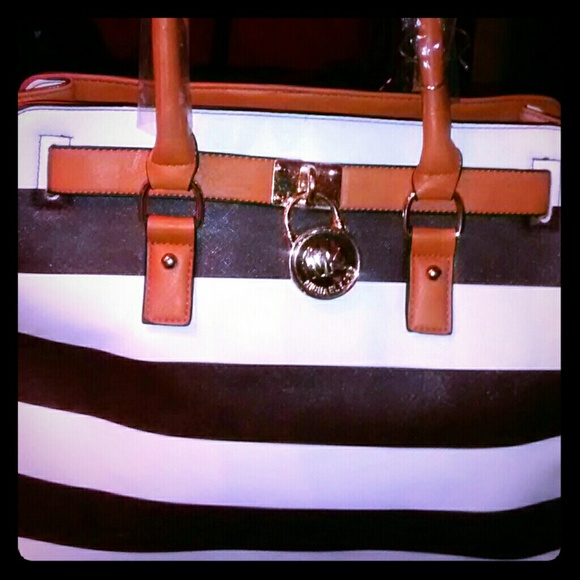 Hand bag