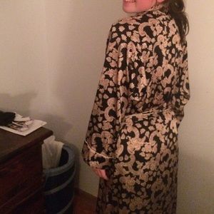 Dior robe! Silky smooth!!!