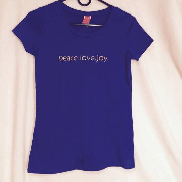 Short sleeve t-shirt. Free with purchase.