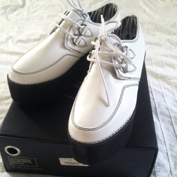Y.R.U. Diane Platform Creepers