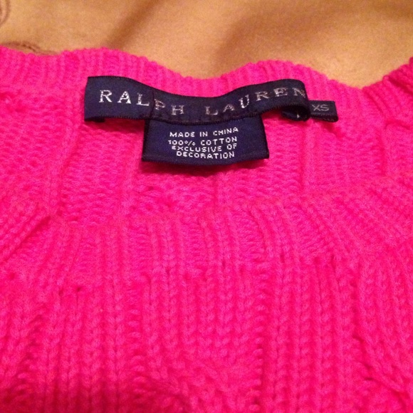 Pink sweater - Picture 2 of 3