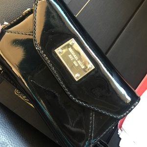 Michael Kors Tech Wristlet