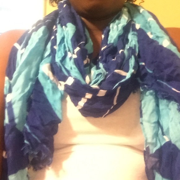 Blue combination express scarf