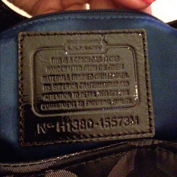 Gorgeous Coach Bag - Picture 4 of 4