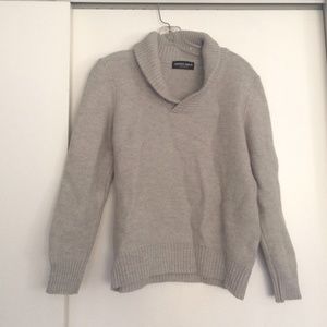 Unisex wool pullover sweater