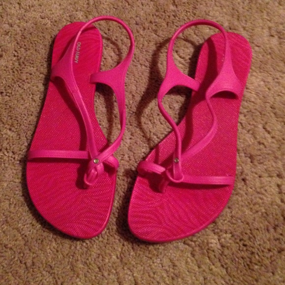 🎀Old Navy sandals💋