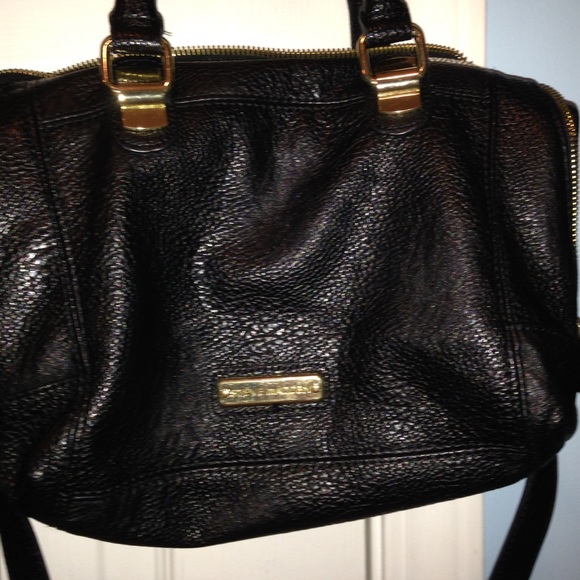 Black Steve Madden cross body