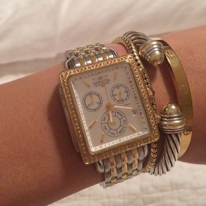 Two toned invicta watch