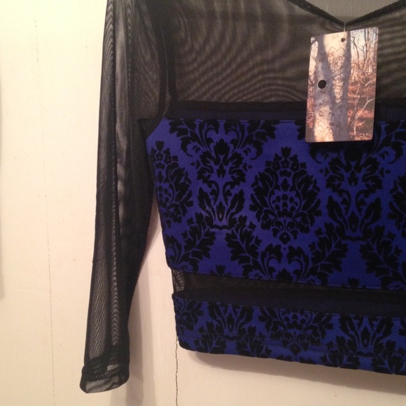 Urban Outfitters - Blue Suede Crop Top - Picture 2 of 3