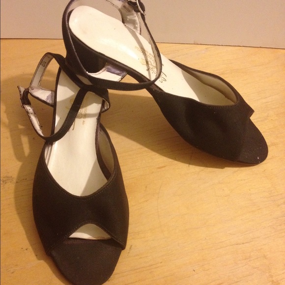 Black Open Toe Shoes
