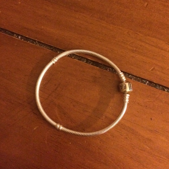 Pandora Bracelet - Medium