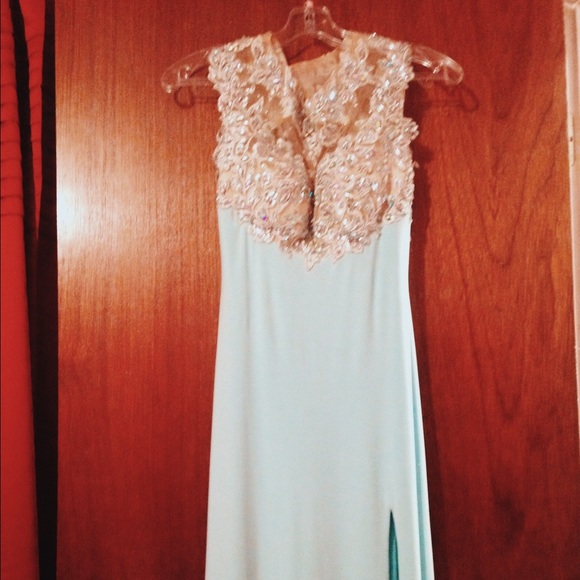 Night Moves Prom Dress Size 0