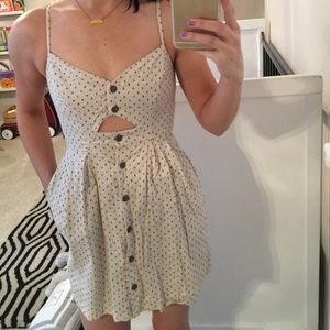 Linen blend dress with keyhole