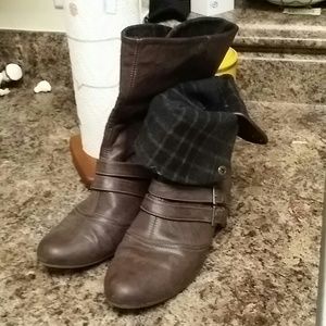 Brown white mountain boots