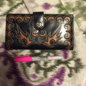 Ariat wallet