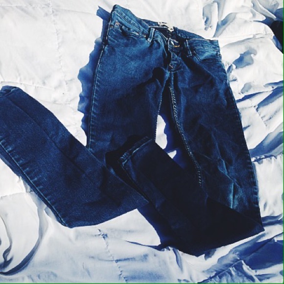 Roxy Dark Wash Skinny Jeans