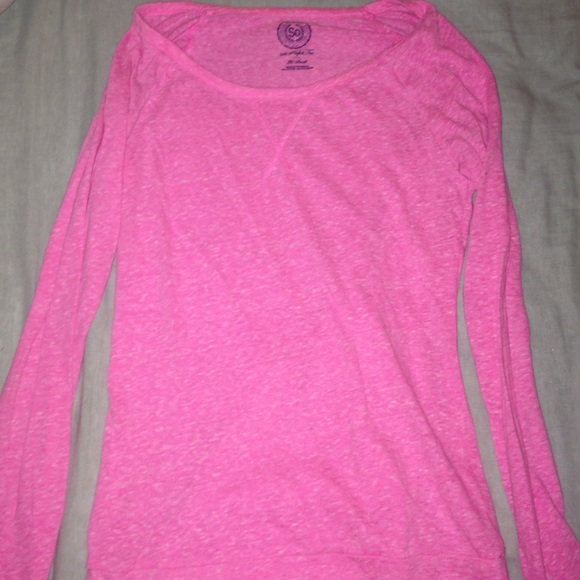 2 cute long sleeve shirts