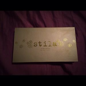 STILA In the Garden Palette
