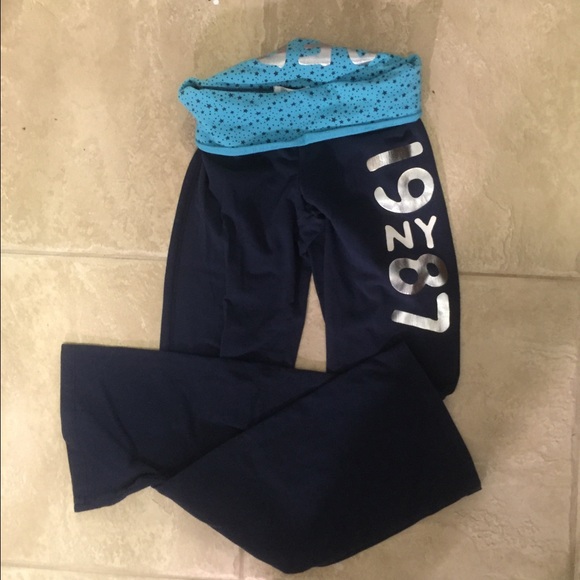Navy Aeropostale yoga pants
