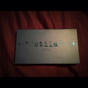 STILA In the Know Palette