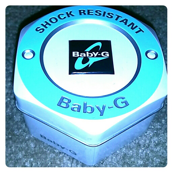 ***SOLD ON MERC ***Baby-G shock watch