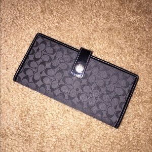 Coach wallet