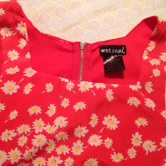 Wet seal summer dress - Picture 2 of 3