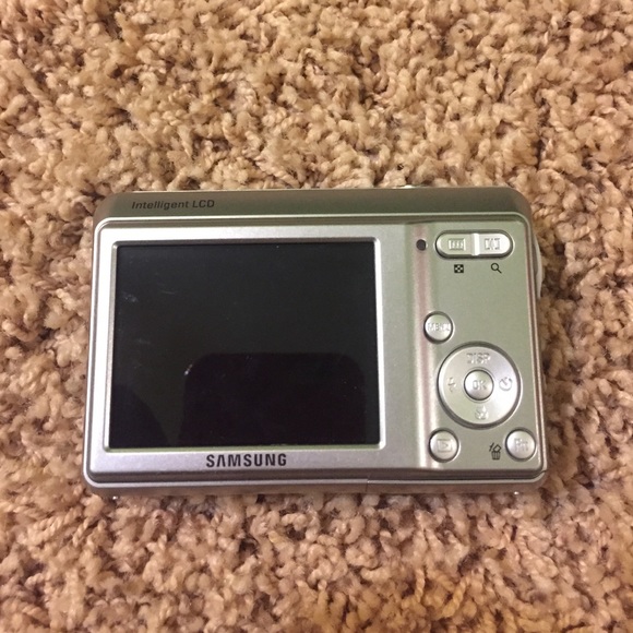 Samsung camera - Picture 2 of 3