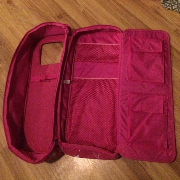 an American girl doll carrier. - Picture 2 of 4