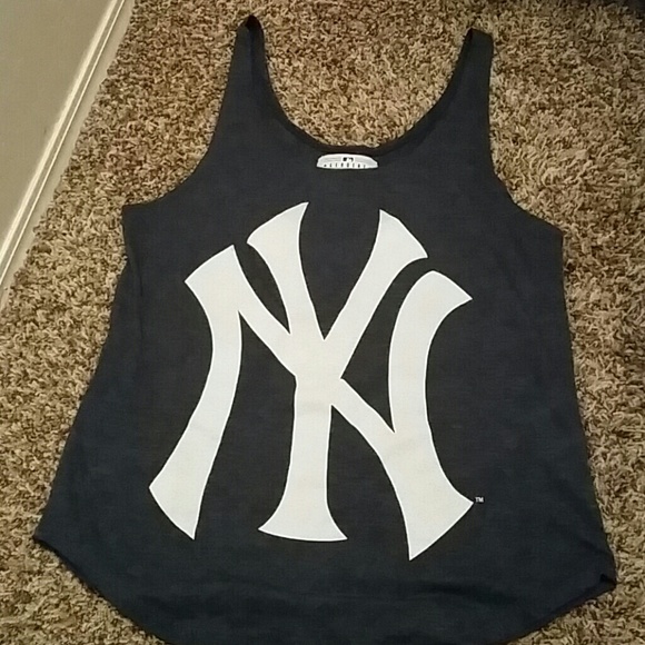 New York Yankees tank