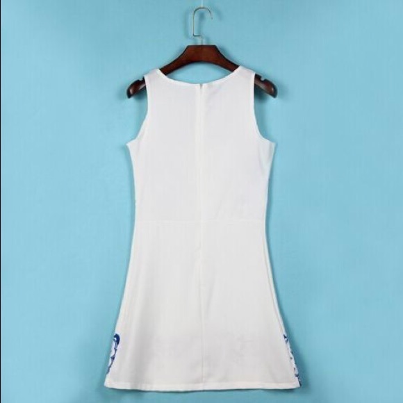 Blue and White Sleek Dress NWOT - Picture 2 of 3