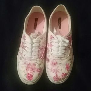 Floral canvas sneakers