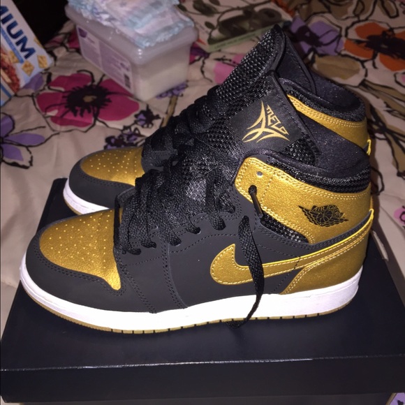 SOLD🔴🔴 looking  for a size swap please 5 or 5.5