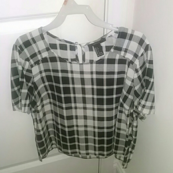 Grid crop top