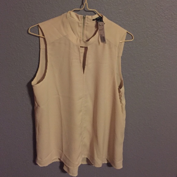 Beige chevron shirt