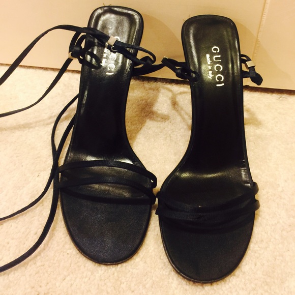 Gucci Wrap up sandal - Picture 1 of 4