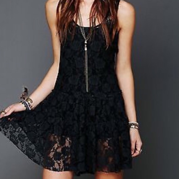 🆕Free People (One) 'Emily' Slip