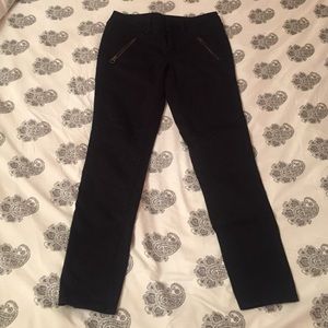 American Eagle black crop skinny jeans