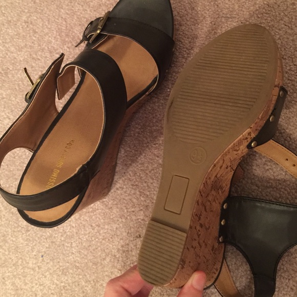 Wedges - Picture 2 of 3