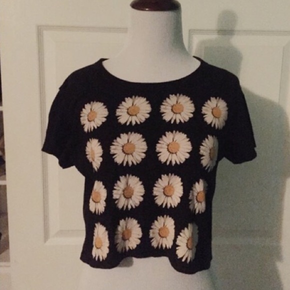 Urban Outfitters Daisy Crop Top - Picture 2 of 2