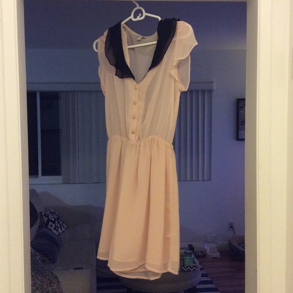 Forever 21 sweetheart dress size M