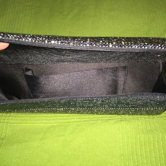 Sold - Picture 3 of 4