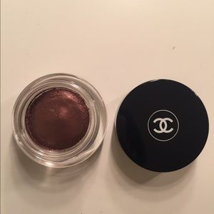 CHANEL Other - Chanel illusion d'ombre in Ebloui CHANEL Other - Chanel illusion d'ombre in Ebloui