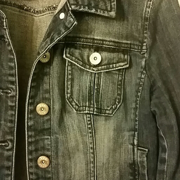 Jean jacket - Picture 2 of 3