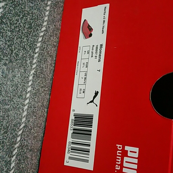 Shoes - Picture 2 of 4