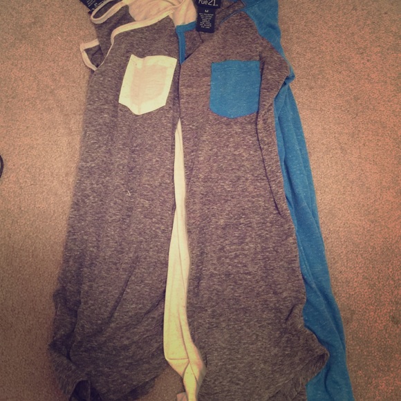 Left shirt left! (blue)