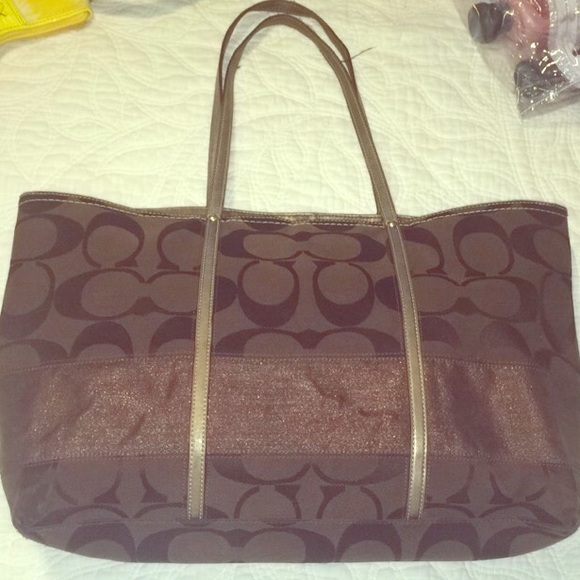 Coach Handbags - Brown coach tote