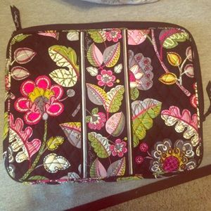 Vera Bradley laptop sleeve