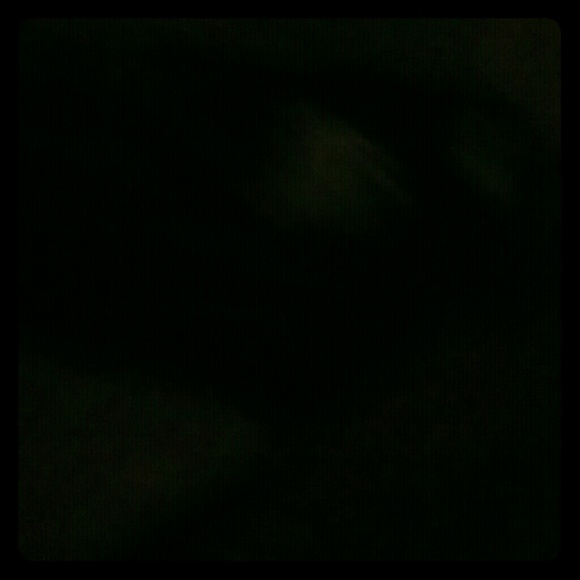 Shut - Picture 1 of 1