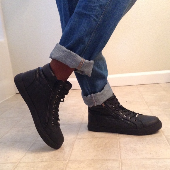 Steve Madden Caffine Women's Size 9 Black Sneakers